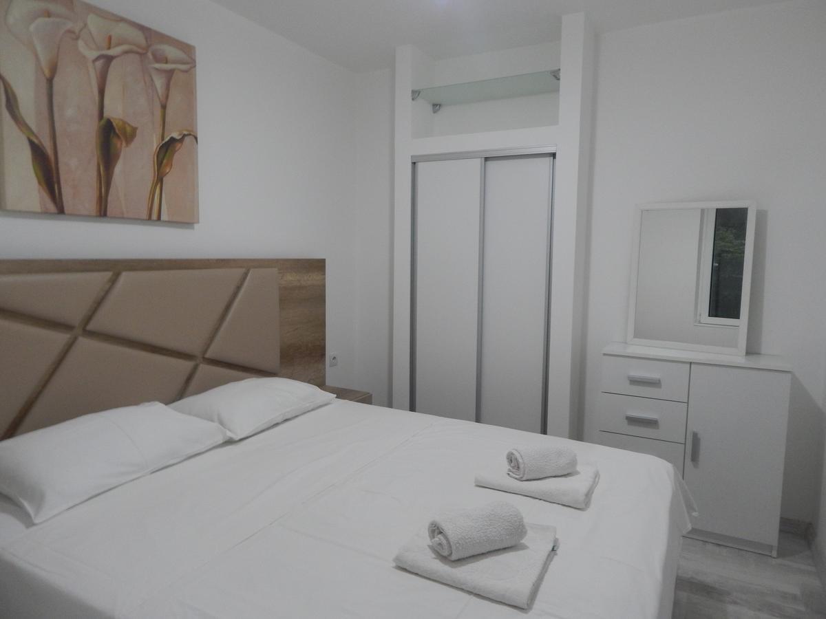 Apartment IV Kotor Bagian luar foto